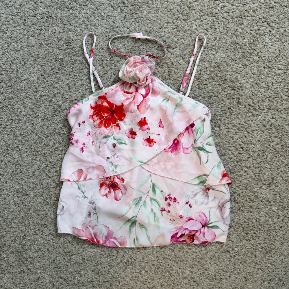 cupcakes & cashmere Pink Floral Camisole Small